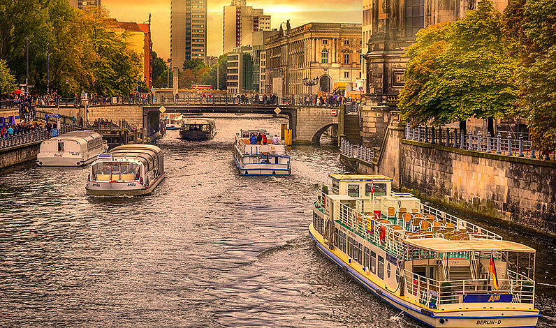 Berlin Spree Lage Urban Living