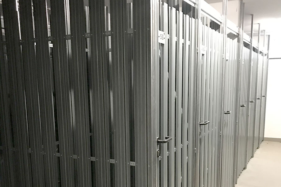 storage space cellar box Urban Living Berlin